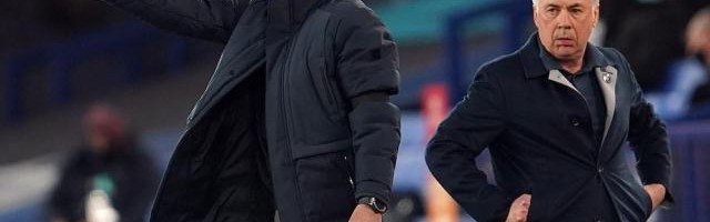 开云-穆帅：主裁判和VAR是朋友 对博格巴说什么不感兴趣