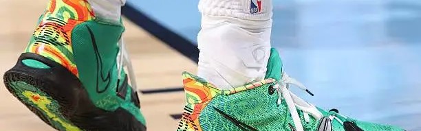 Kaiyun-约翰逊穿着Kyrie7，砍下32分15篮板8助攻1抢断