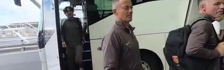 开云中国-中国女足全队抵达珀斯，全力备战2026亚足联女足亚洲杯1/4决赛